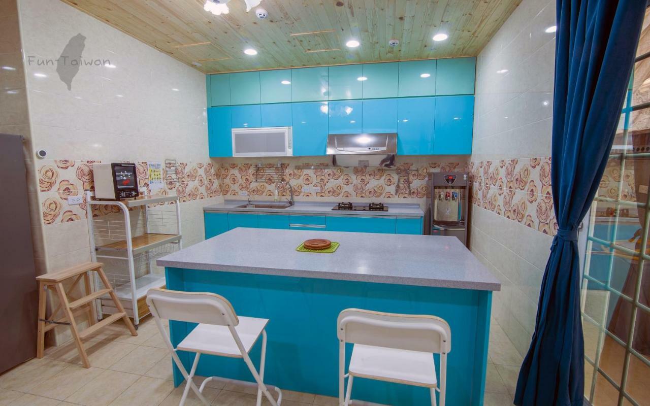 Holby No.8 Elevator Homestay T'ai-tung Buitenkant foto